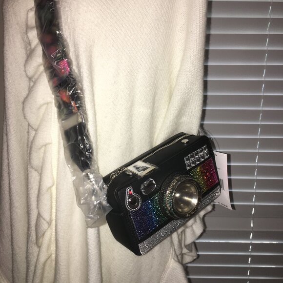 Betsey Johnson Camera Purse Crossbody - Truly Gorgeous Bet1 - Picture 3 of 8
